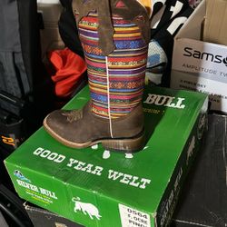 Boots 👢 Sale Size 5.5 