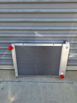 Chevy camaro 1967/1969 radiator