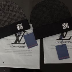  Loui V Petit Damier beanies