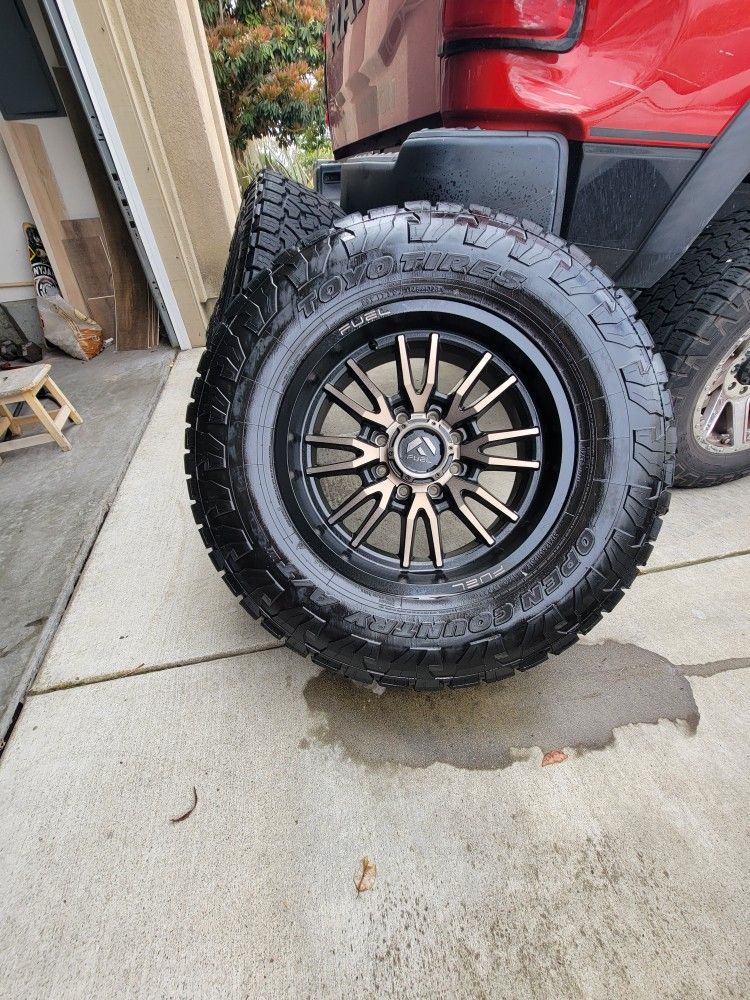 20" Fuel Rims With 37" Tires