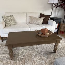 Coffee Table (Brown)
