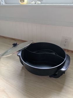 Electric Skillet with Divider and Glass Lid
