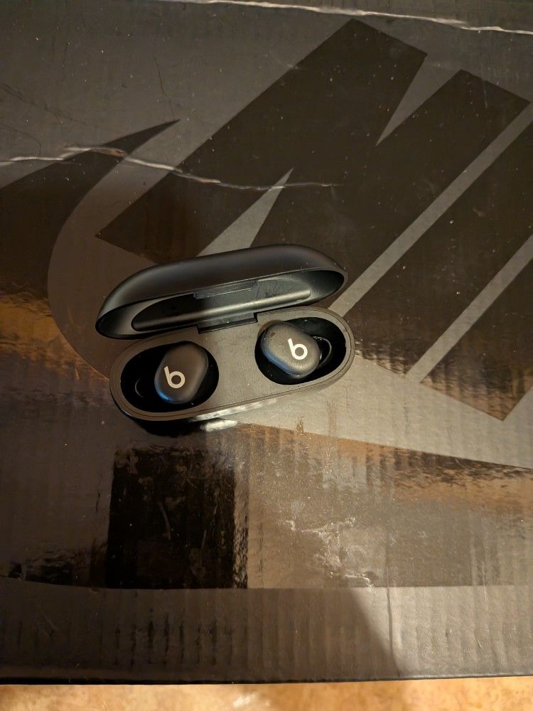 Beats Earbuds