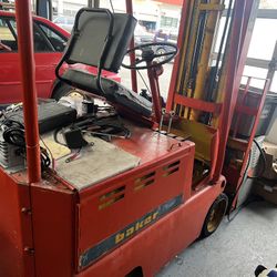 Otis FORKLIFT FOR SALE $2k OBO