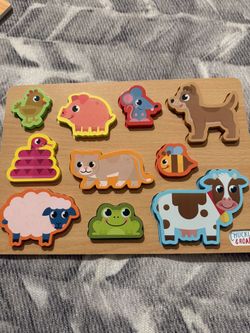 Chuck & Roar Puzzles