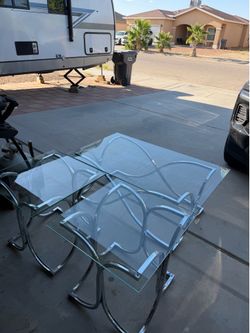 3 Piece Set Of glass Tables