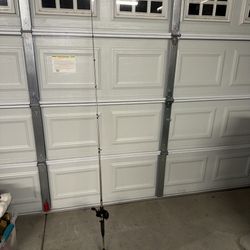 Abu Garcia Vengeance Medium Heavy 6’9 Ultra Max 