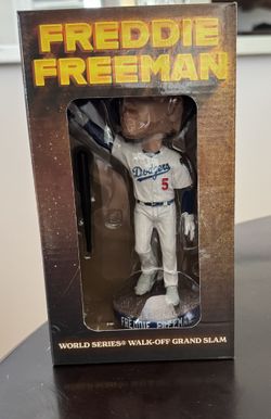 FREDDIE FREEMAN BOBBLEHEAD