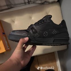 Lv Trainers Graphics .