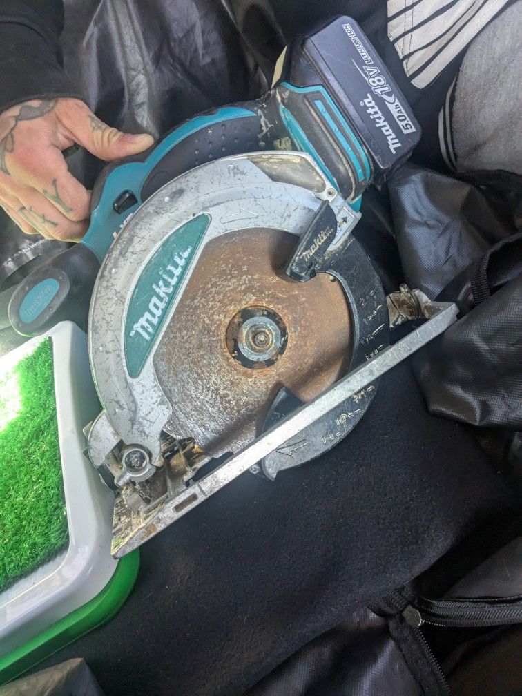 Makita Saw