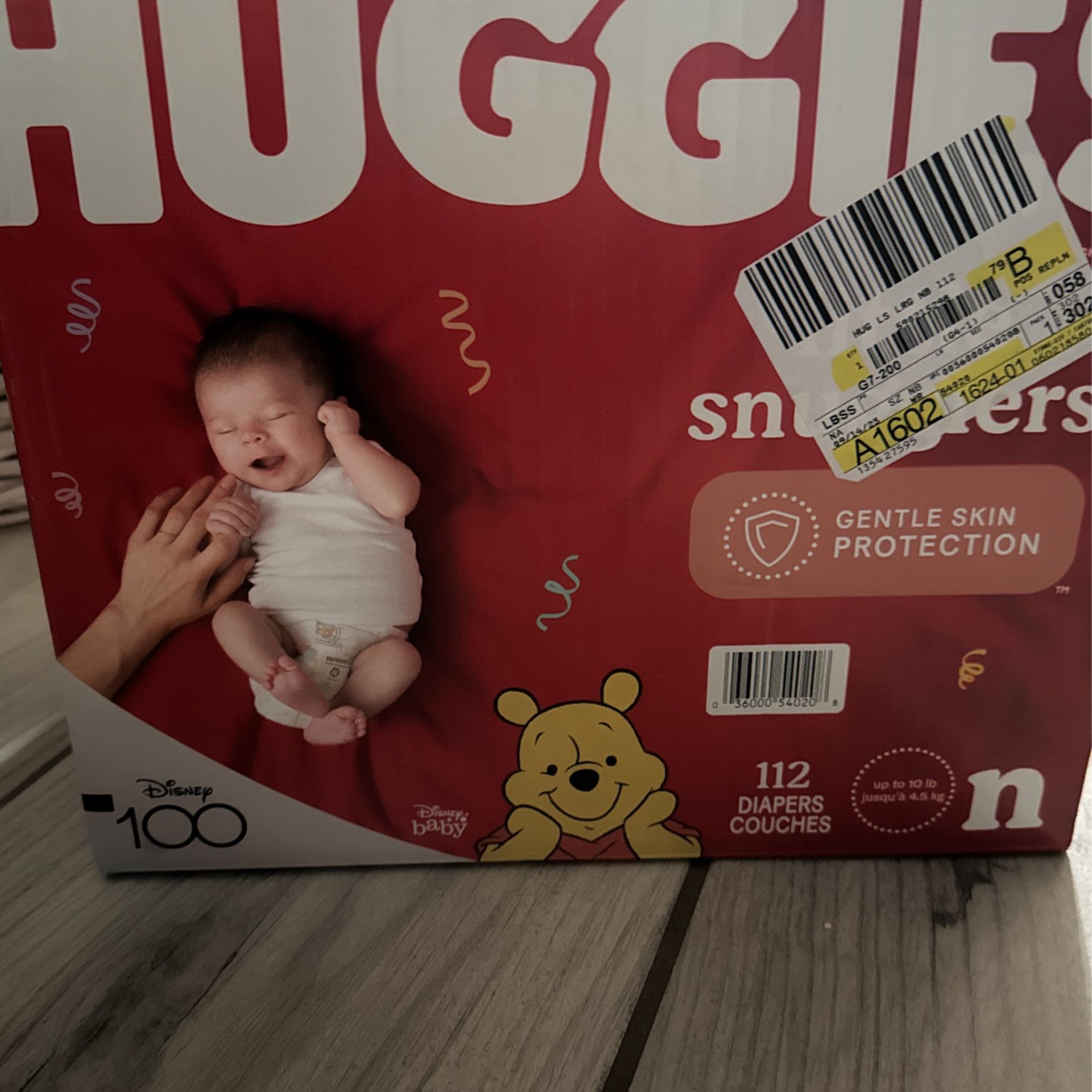 Huggies New Born Diapers 112ct Wipe Warmer 