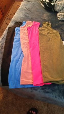 DENIM&CO TUNIC LENGTH TANK TOPS.BRAND NEW!