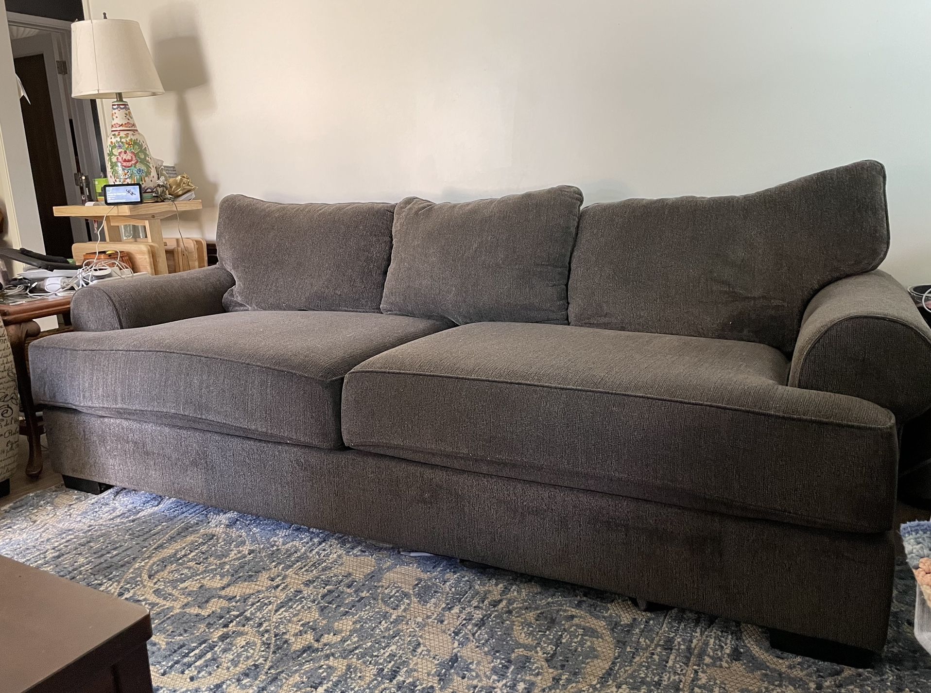 Sofa / Couch