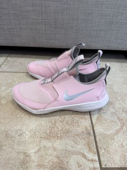 Nike Slip-on Sneakers Girls Size 3.5 