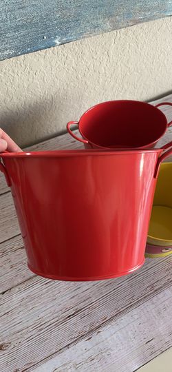 Party Decor Buckets