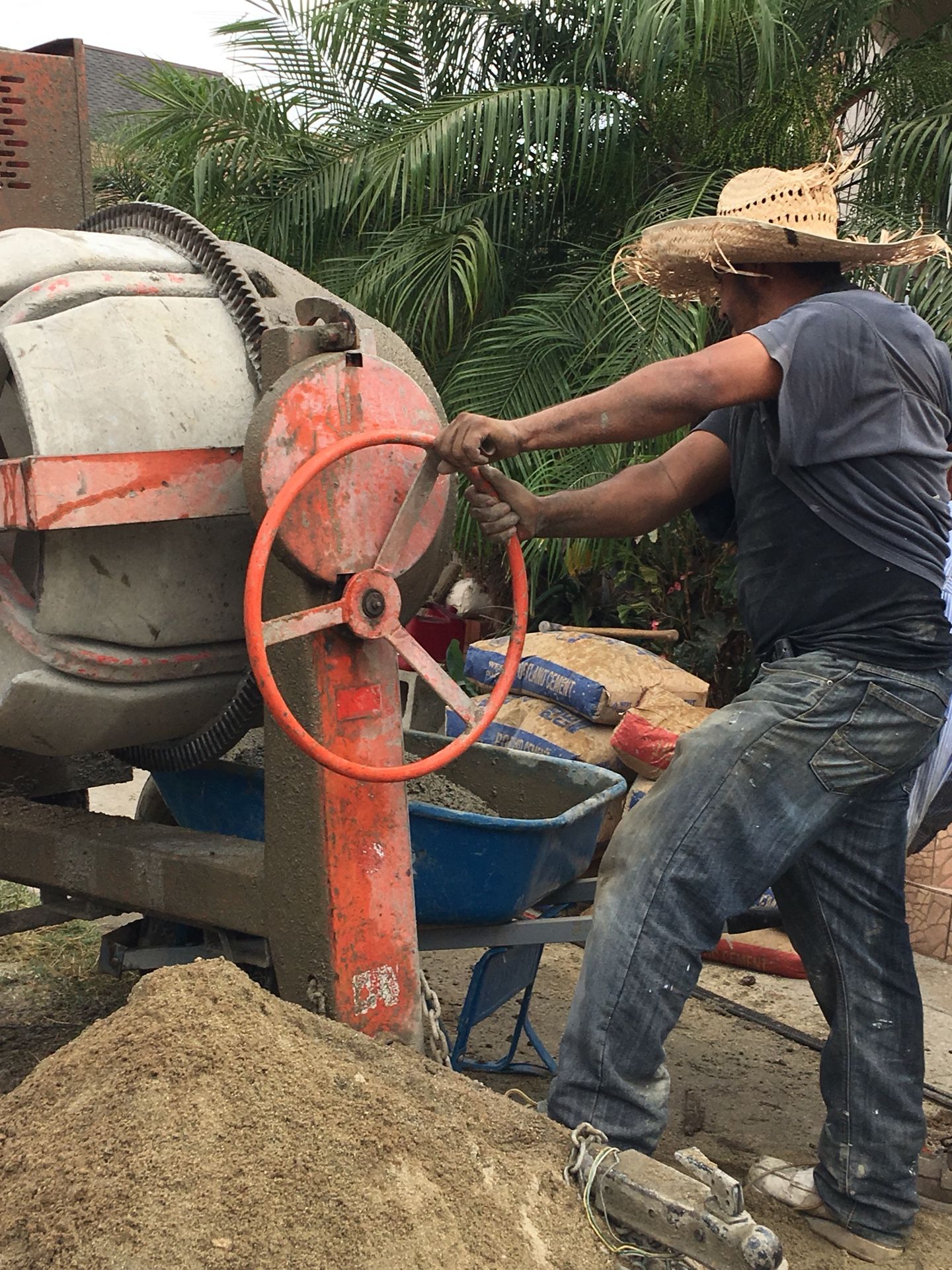 Mixtiadora de concreto motor honda