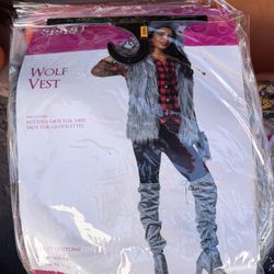 Wolf Vest Size SM/MD! Halloween 🎃 