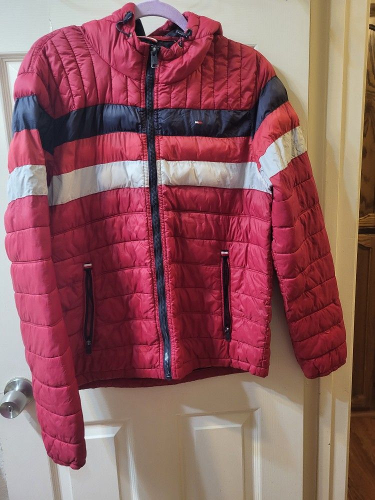 TOMMY HILFIGER Men's Red Multi Colorblock Quilted Hooded Puffer Jacke6