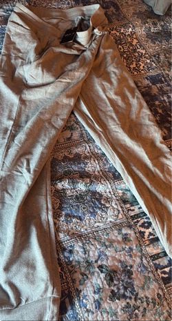 Men’s XL Joggers with Tag