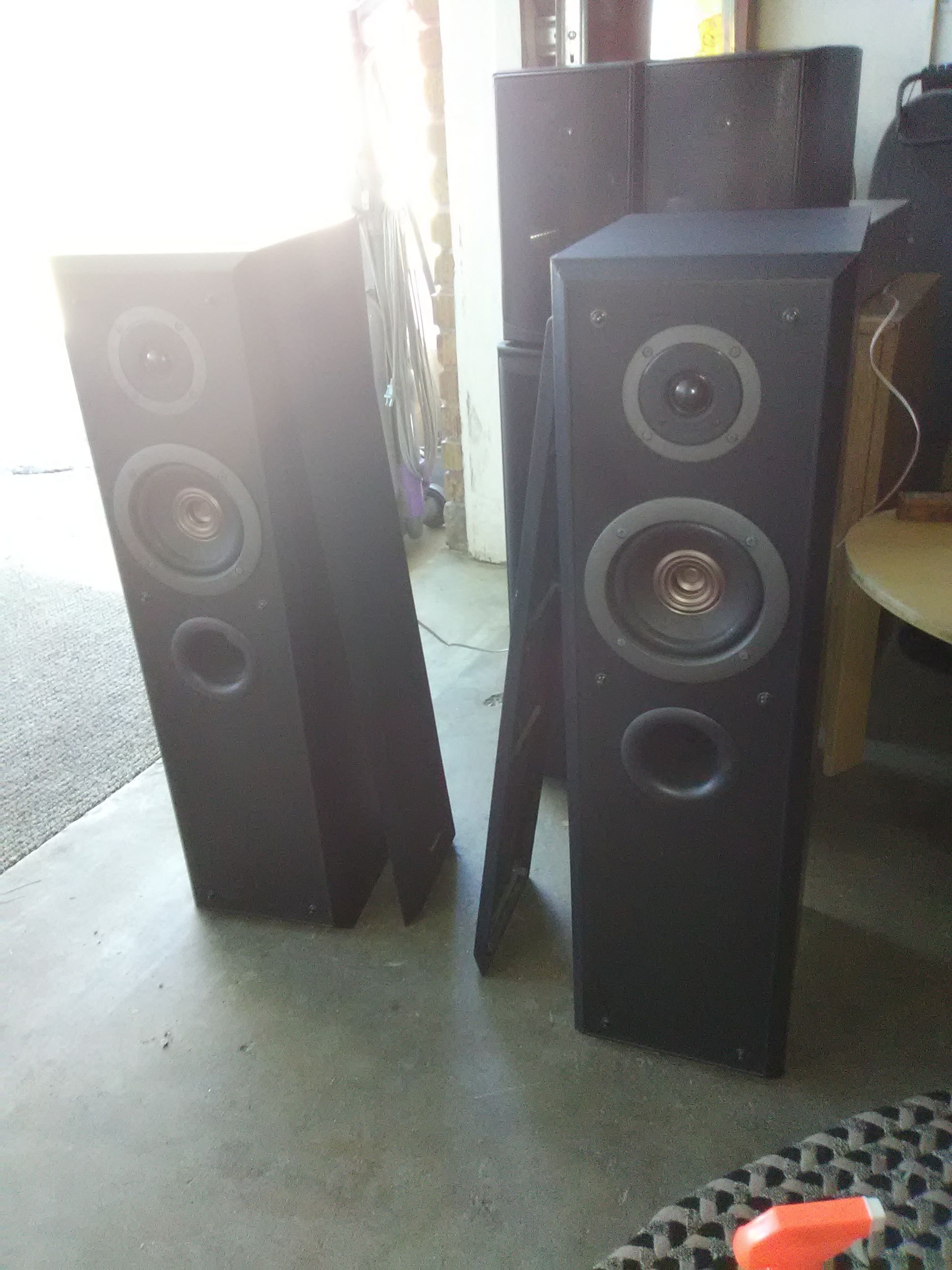 Rare Technics SB-T100 speakers