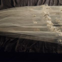 Long White Wedding Veil 5'5"