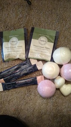 Women bath and body products