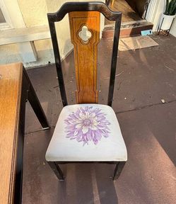 Free dining table and chairs