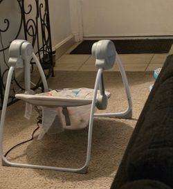 Baby swing