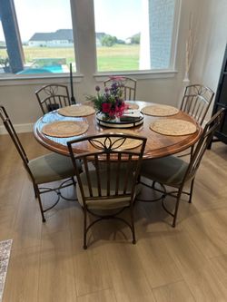 Dining room set