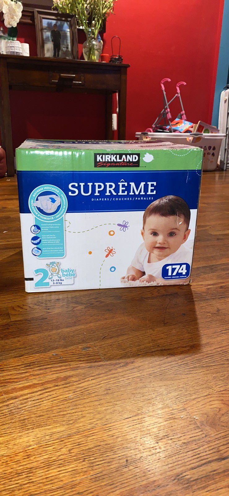 SIZE 2 - 174ct Diapers with wetness indicator - BRAND NEW IN BOX -