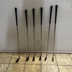 Dunlop Iron clubs