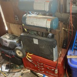 Mark air Makita Dual Tank Air Compressor