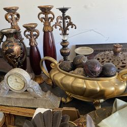 Decorations Different Prices 