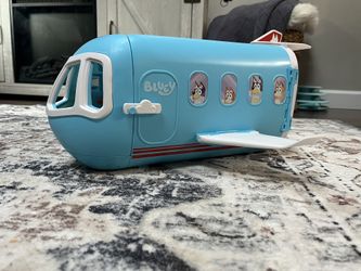 Bluey Airplane Set With Characters 