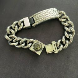 Universal Diesel Bracelet