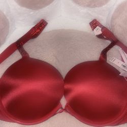 Red Diamond Victoria Secret Size 38D With Tags 