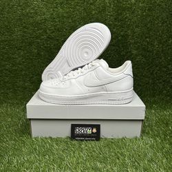Air Force 1 Low Triple White