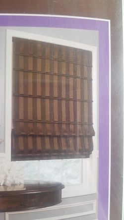 Allen + Roth cordless fabric roman shade