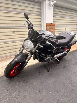 2013 Ducati 696