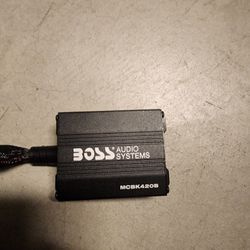 BOSS 4 Speaker Bluetooth Soundsystem w/ Amp