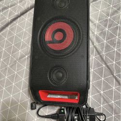Beats Boombox 
