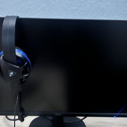 PS4 Pro With Keyboard And Mouse 