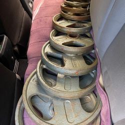 FULL SET OF EASY GRIP PLATES  •  USED FULL SET OF WEIDER OLYMPIC EASY GRIP PLATES (PAIRS OF)  :  45s  35s  25s  10s  5s  2.5s