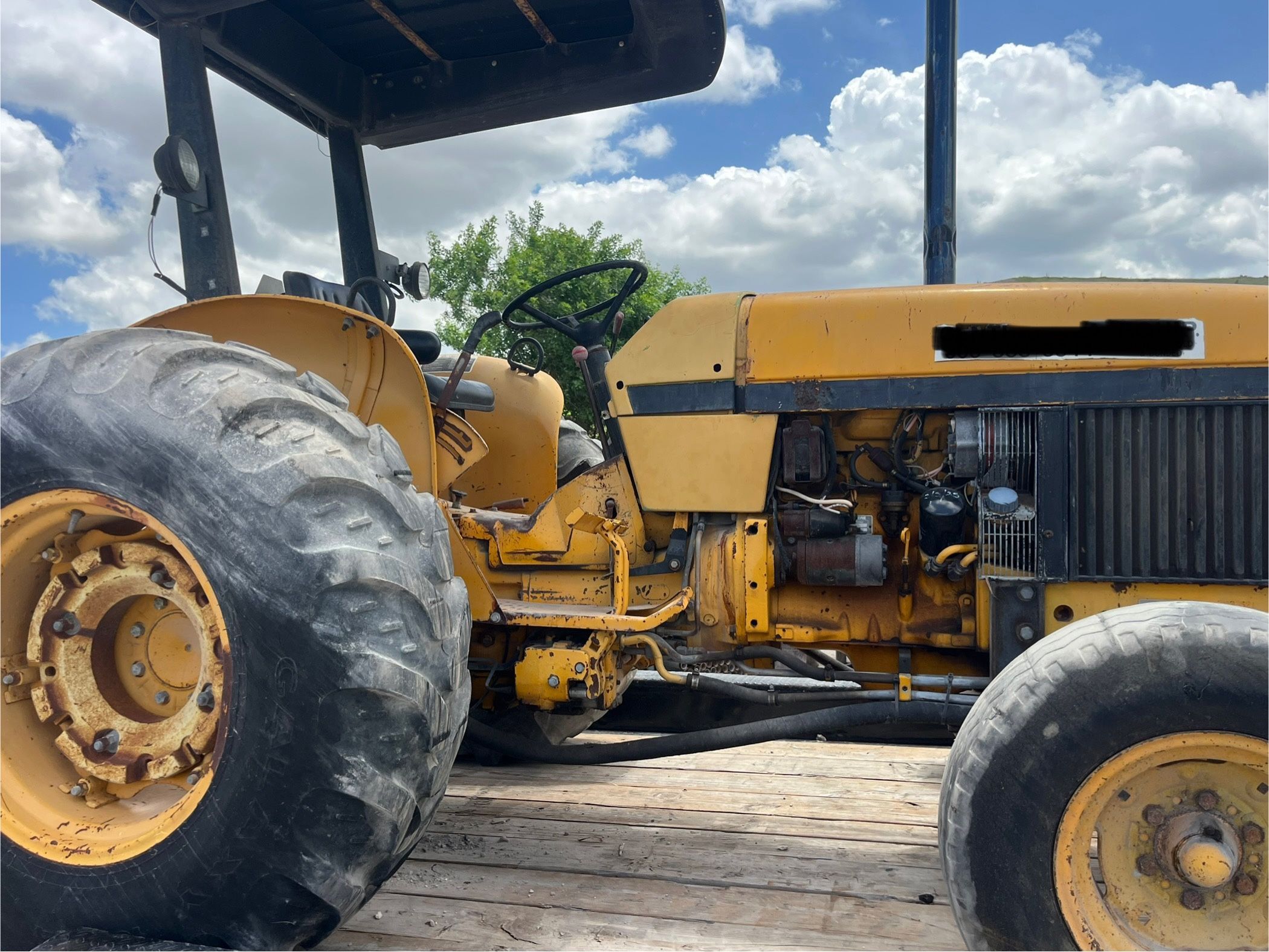 1991 JOHN DEERE 2155 TRACTOR