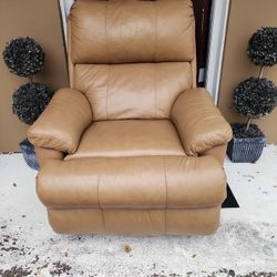 Free Recliner