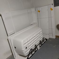 new BATHTUB 🛀  4 piece New Never Used 390 Obo 