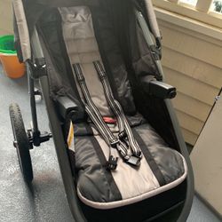Jogger stroller