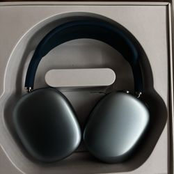 AirPod Max (willing To Negotiate)