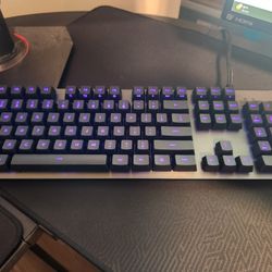 Logitech Gaming Keyboard Selling FAST!