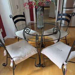 Kitchen Table With 4 Chairs